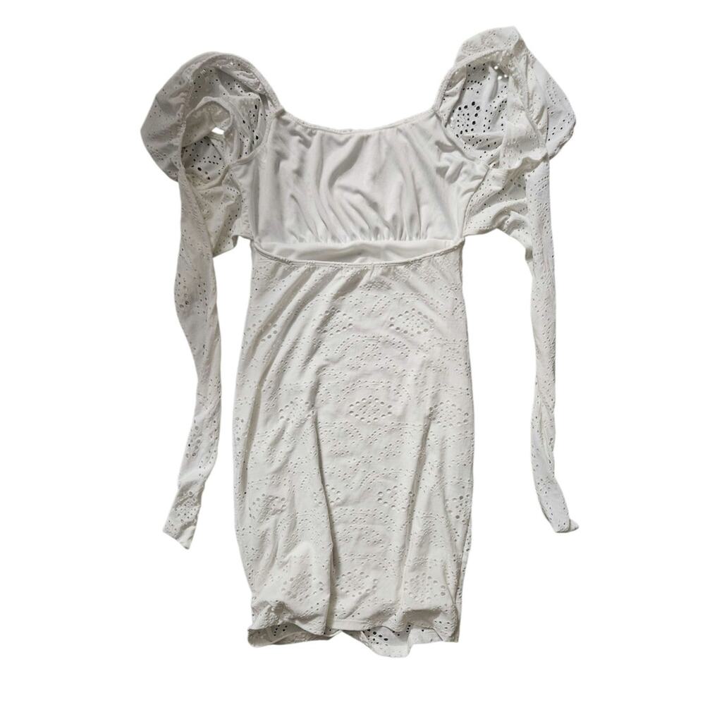 NWT Frankie & Skylar BodyCon Bardot Style Women Creme Dress Size Small